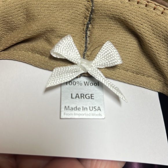 Stetson Olive Felt Hat with Dual-Tone Band - Picture 11 of 14